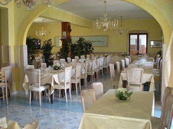 Isolabella Hotel Ventotene Exterior photo